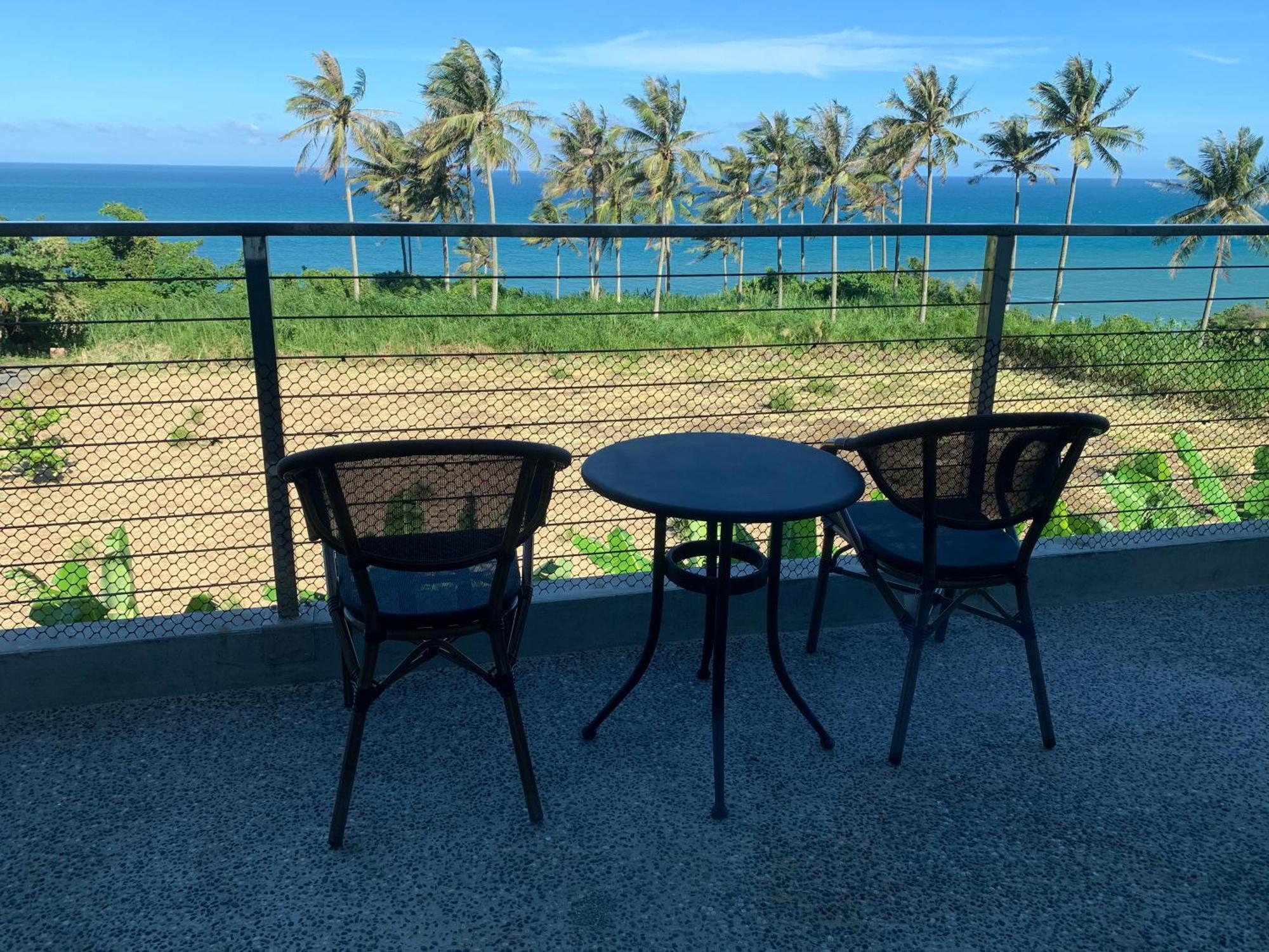 春夏秋冬海景民宿ocean View Motel Чэнгун Экстерьер фото
