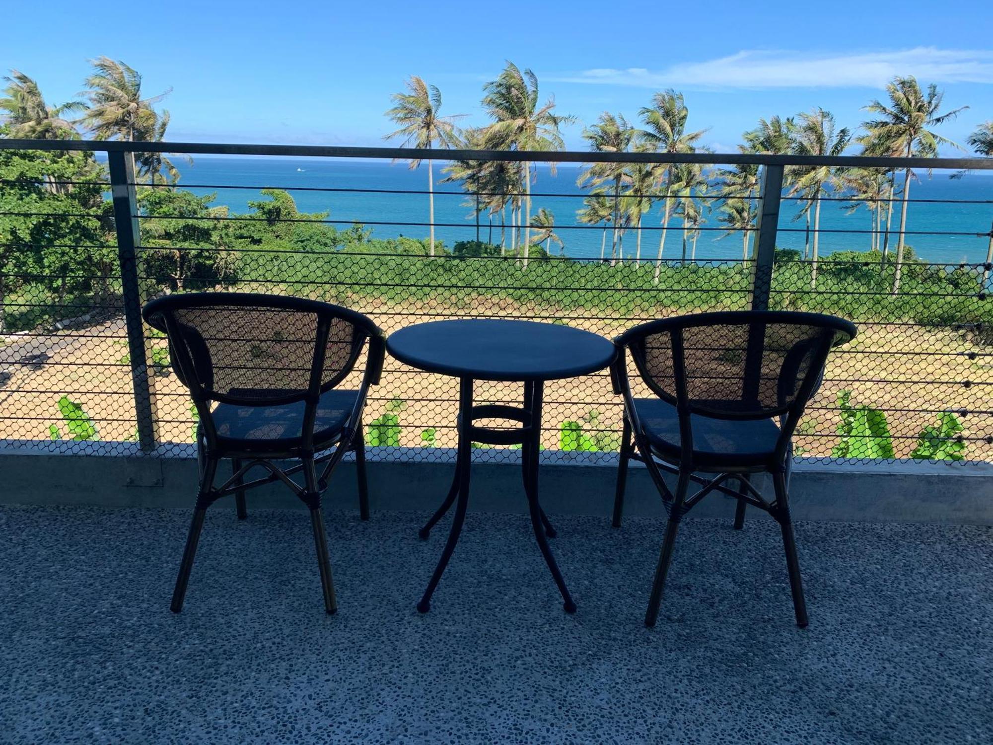 春夏秋冬海景民宿ocean View Motel Чэнгун Экстерьер фото