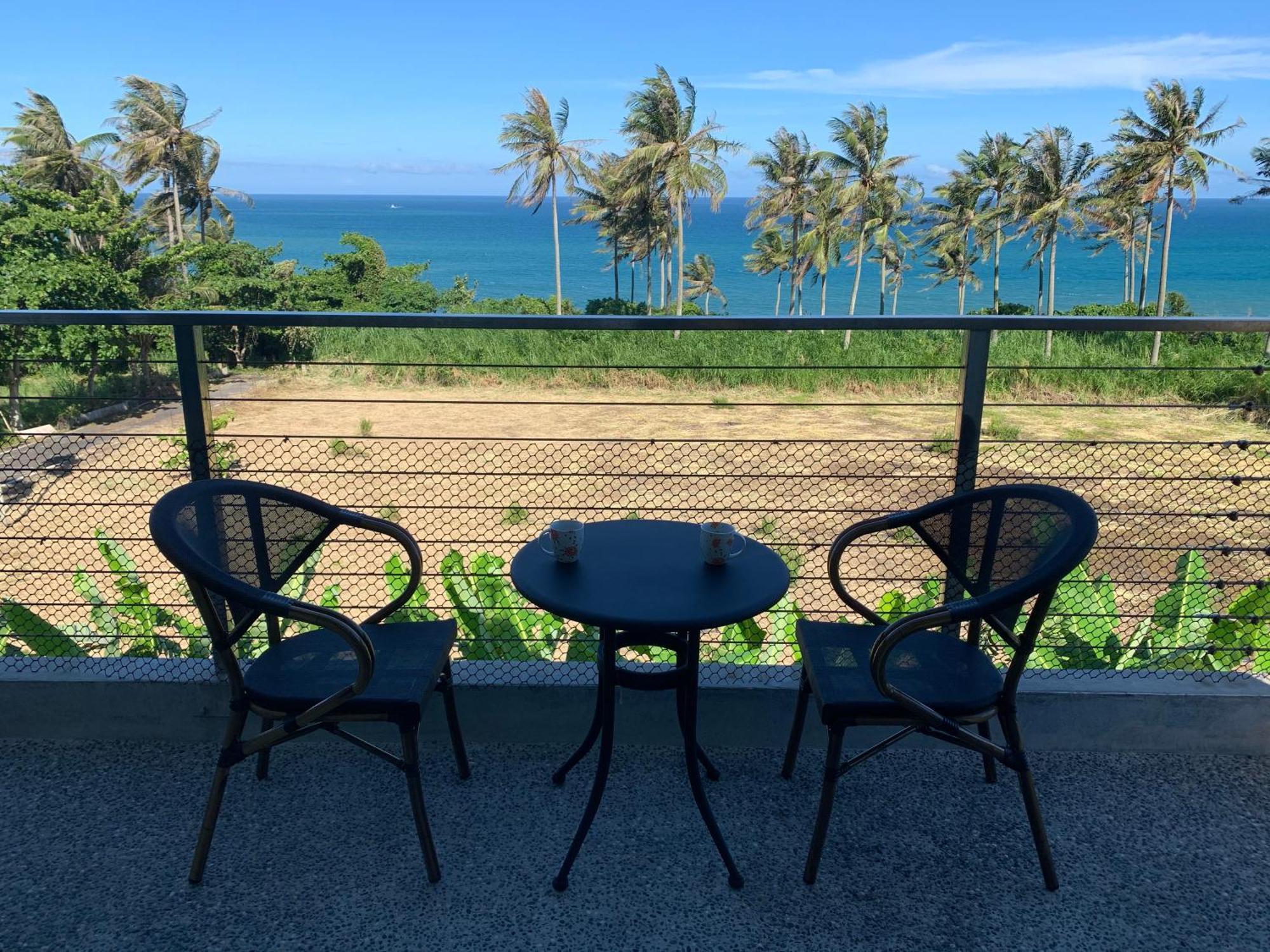 春夏秋冬海景民宿ocean View Motel Чэнгун Экстерьер фото