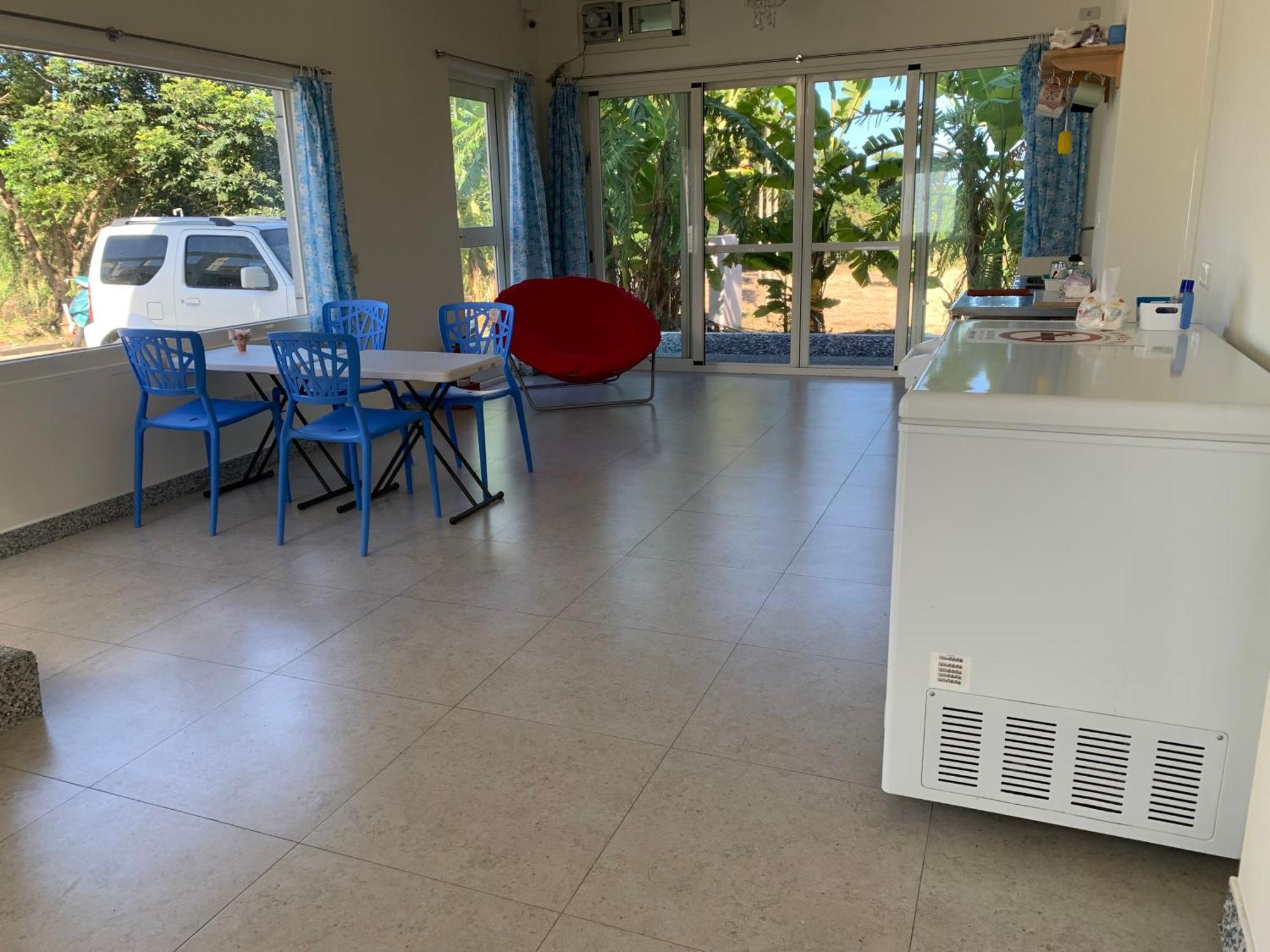 春夏秋冬海景民宿ocean View Motel Чэнгун Экстерьер фото